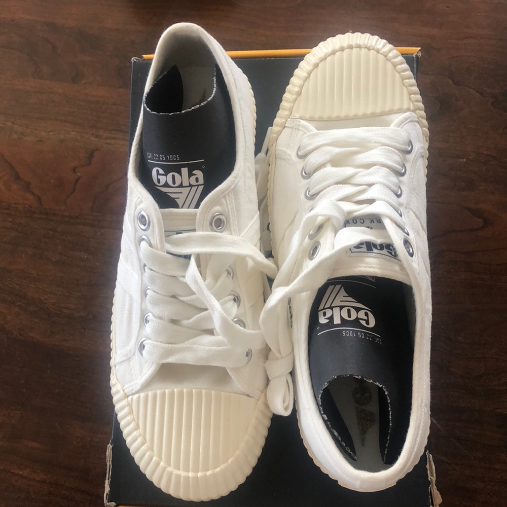 Gola Cadet Off WhiteSneaker Size US 11 Eur 41